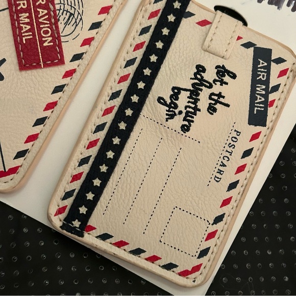 Sprayco NWT Paris-themed luggage tags, set of two. Perfect for vacation! - Picture 3 of 9